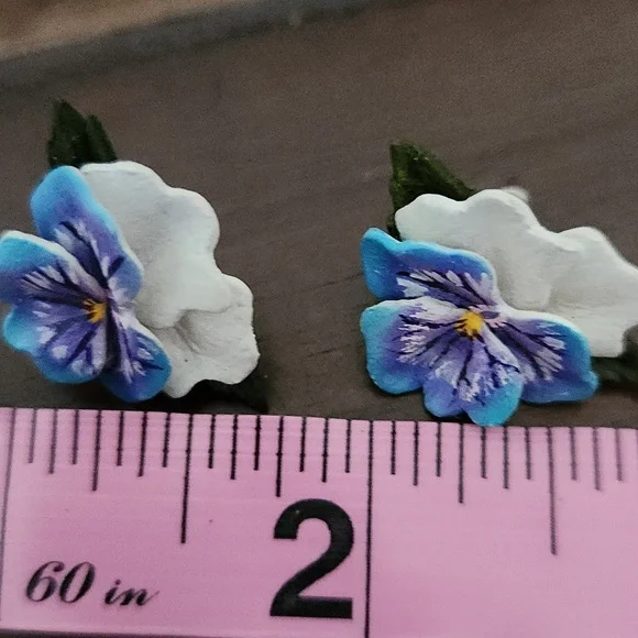 Hand Painted Leather Pansy Flower Earrings. - Picture 5 of 6